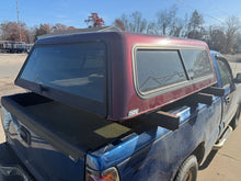 Load image into Gallery viewer, Used Chevy Silverado 07-2013 Double Cab XC 6.5' short bed used topper LOCATION: N-2-1  CODE: CL1114-25