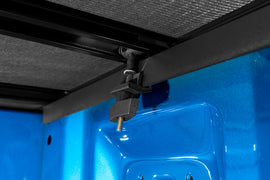 LD_Genesis-Elite-Trifold_Details_01Clamp.jpg